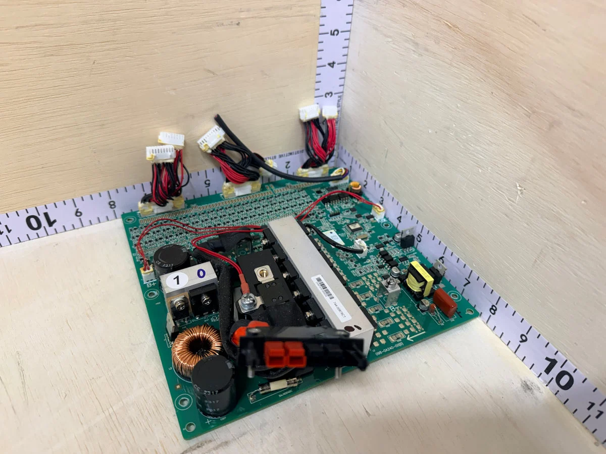 Recovered 60s 240a Lifepo4 BMS – Battery Hookup